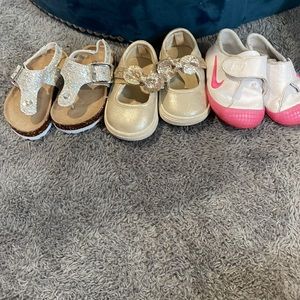 Toddler girl size 4C shoes